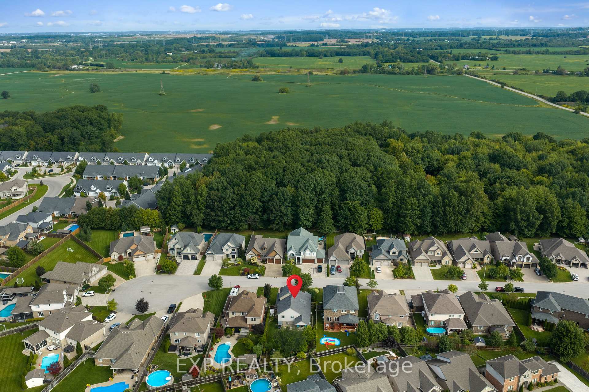 Photo 44 of 9148 Tapestry Court, Niagara Falls, Forestview — HOMEH