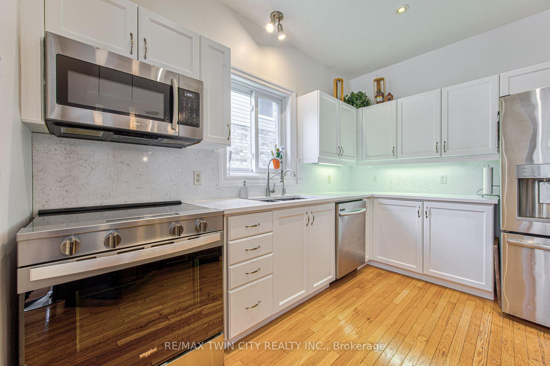 Photo 13 of 87 Steepleridge Street, Kitchener, Doon South — HOMEH
