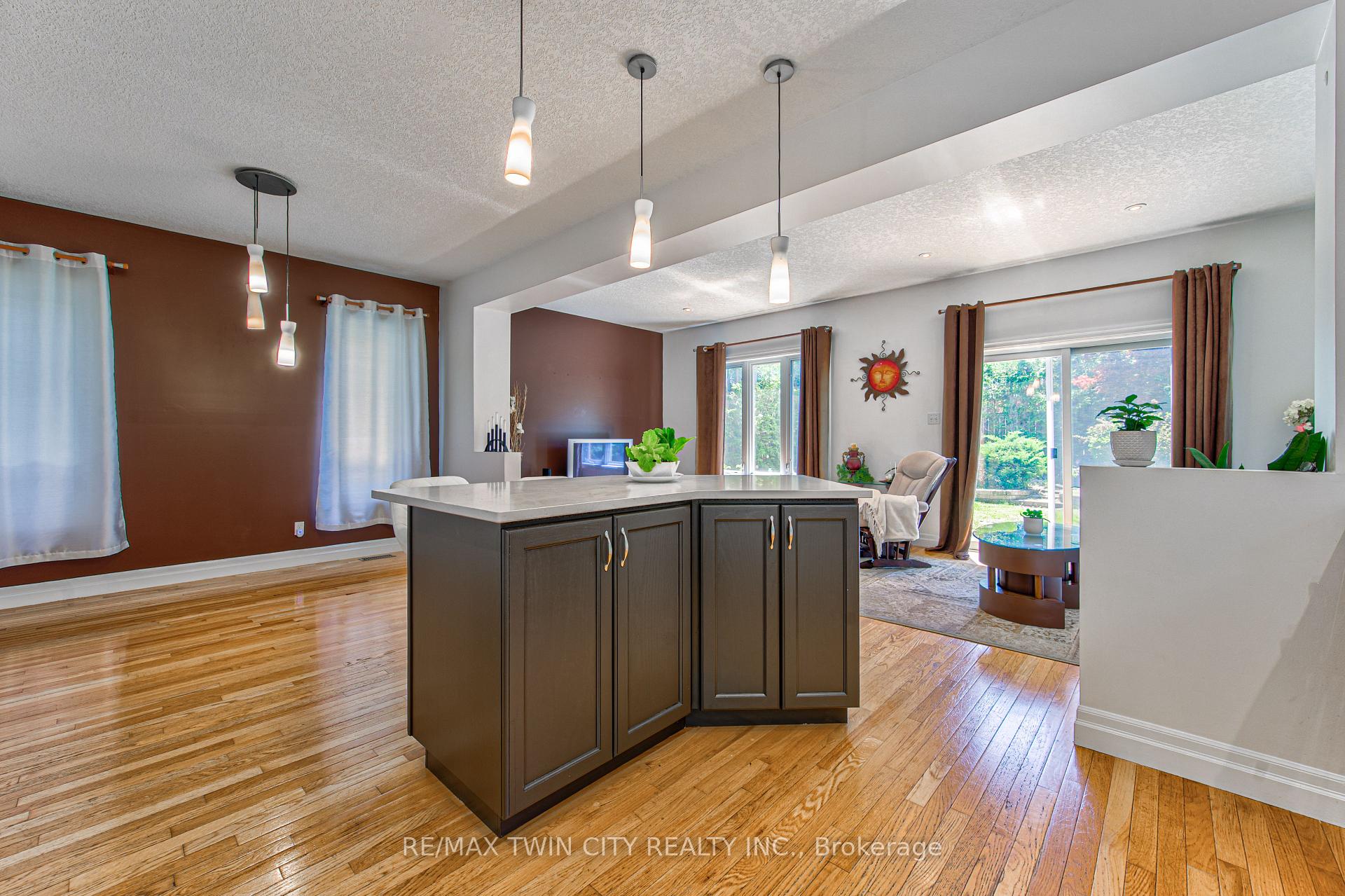 Photo 14 of 87 Steepleridge Street, Kitchener, Doon South — HOMEH