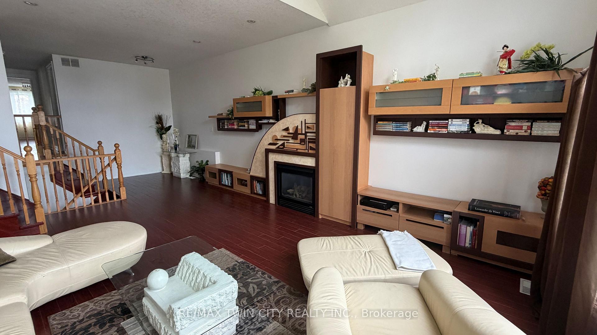 Photo 21 of 87 Steepleridge Street, Kitchener, Doon South — HOMEH