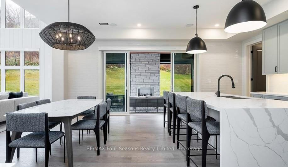 Photo 12 of 132 Dorothy Drive, Blue Mountains — HOMEH