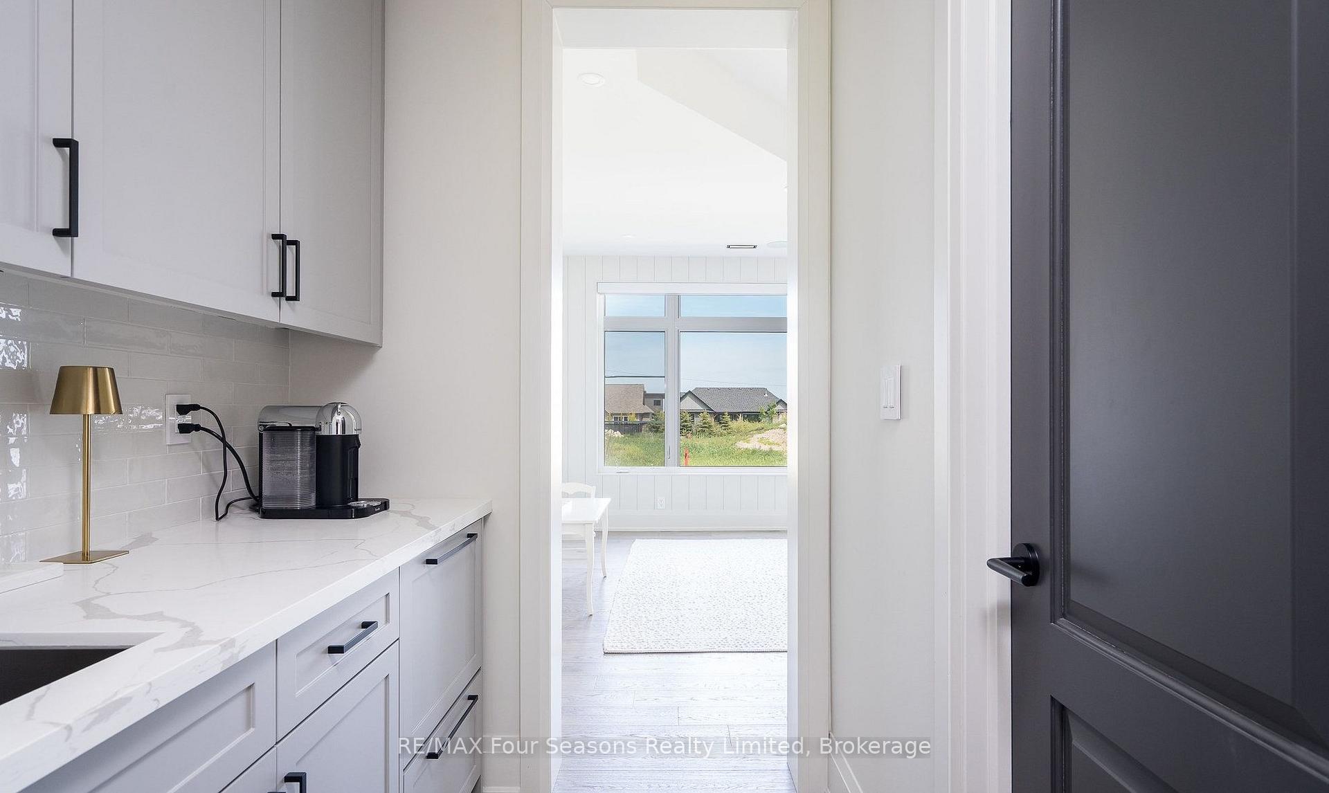 Photo 15 of 132 Dorothy Drive, Blue Mountains — HOMEH