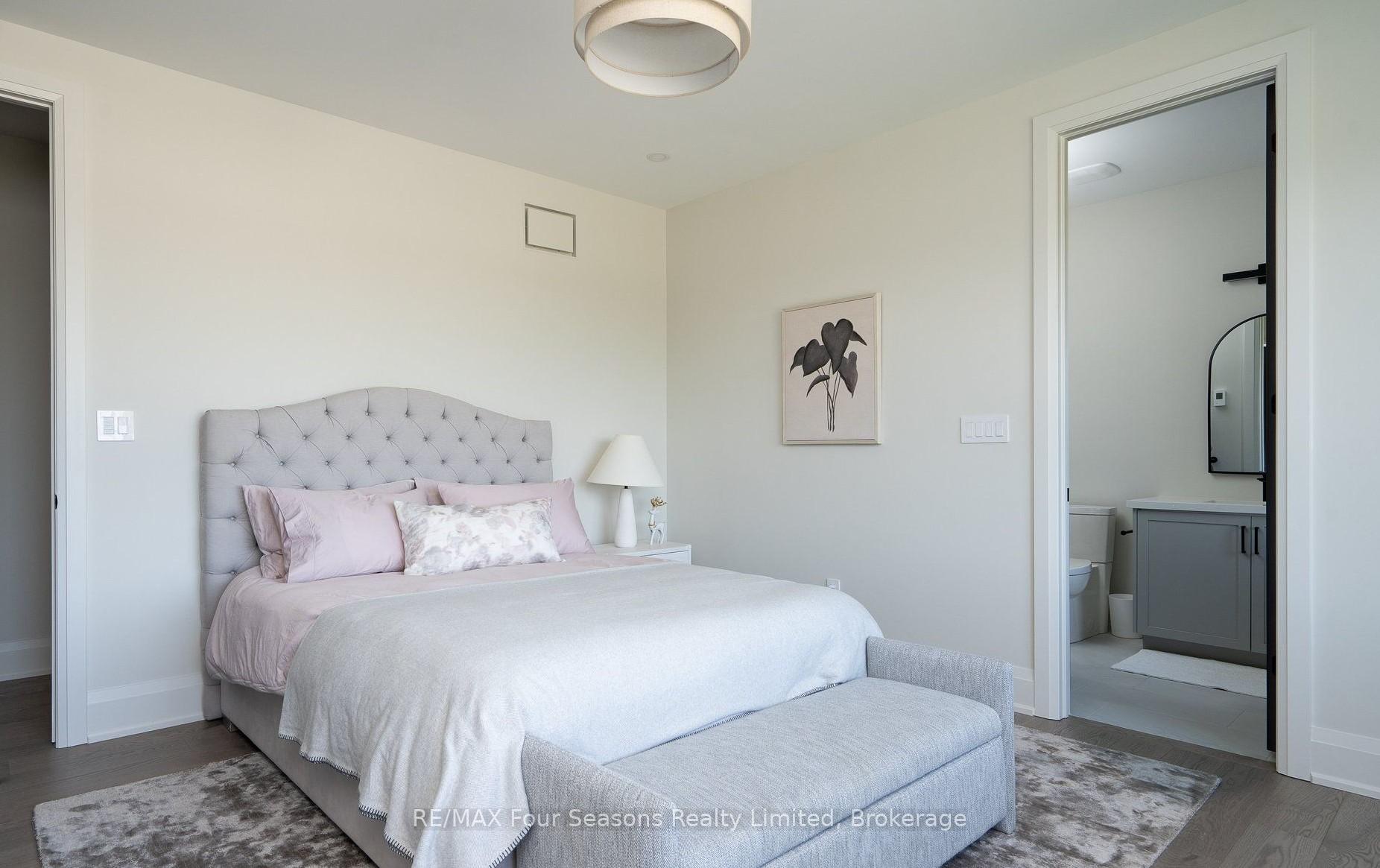Photo 33 of 132 Dorothy Drive, Blue Mountains — HOMEH