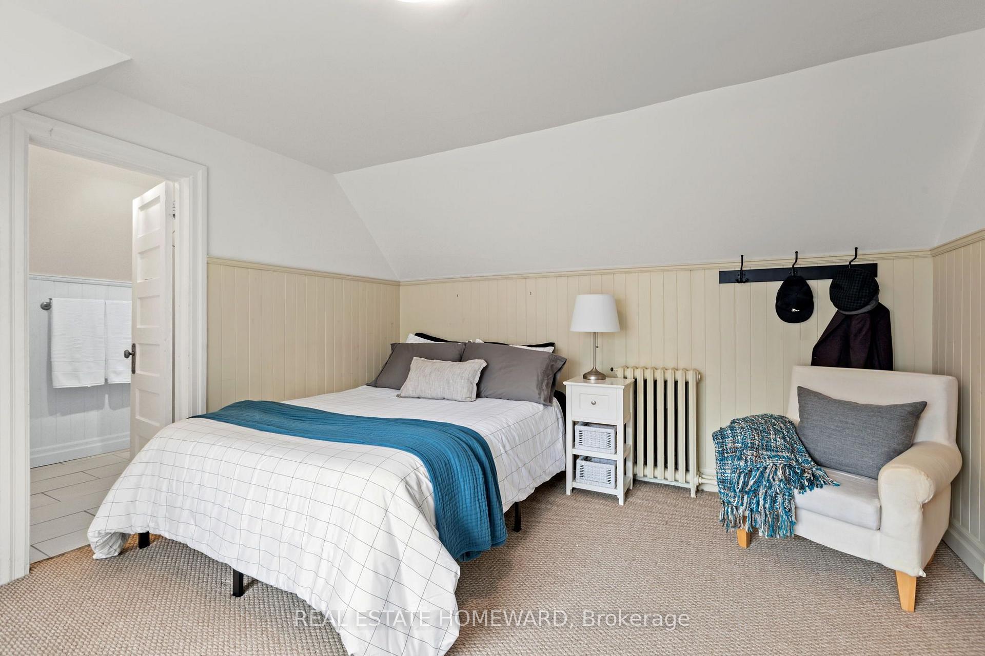 Photo 37 of 68 Elmer Avenue, Toronto, The Beaches — HOMEH