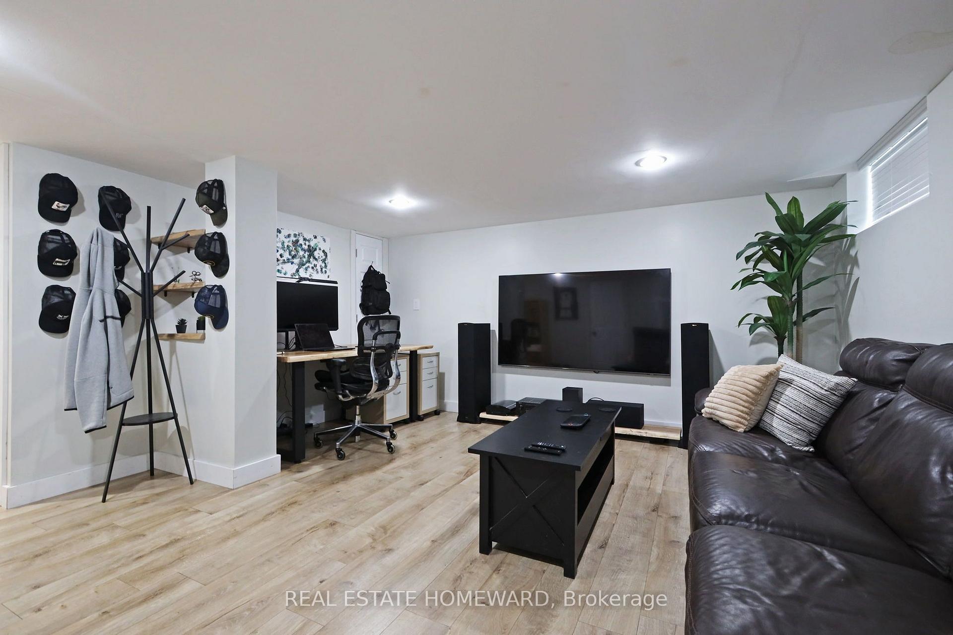 Photo 42 of 68 Elmer Avenue, Toronto, The Beaches — HOMEH