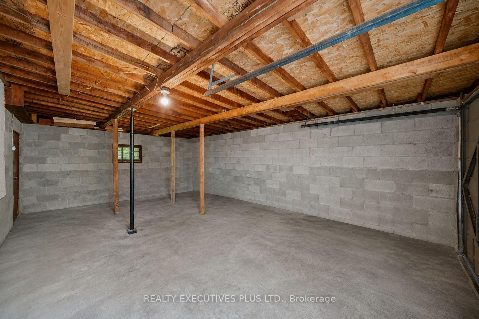 Photo 40 of 2593 Cleroux Crescent, Ottawa, Blackburn Hamlet (South) — HOMEH