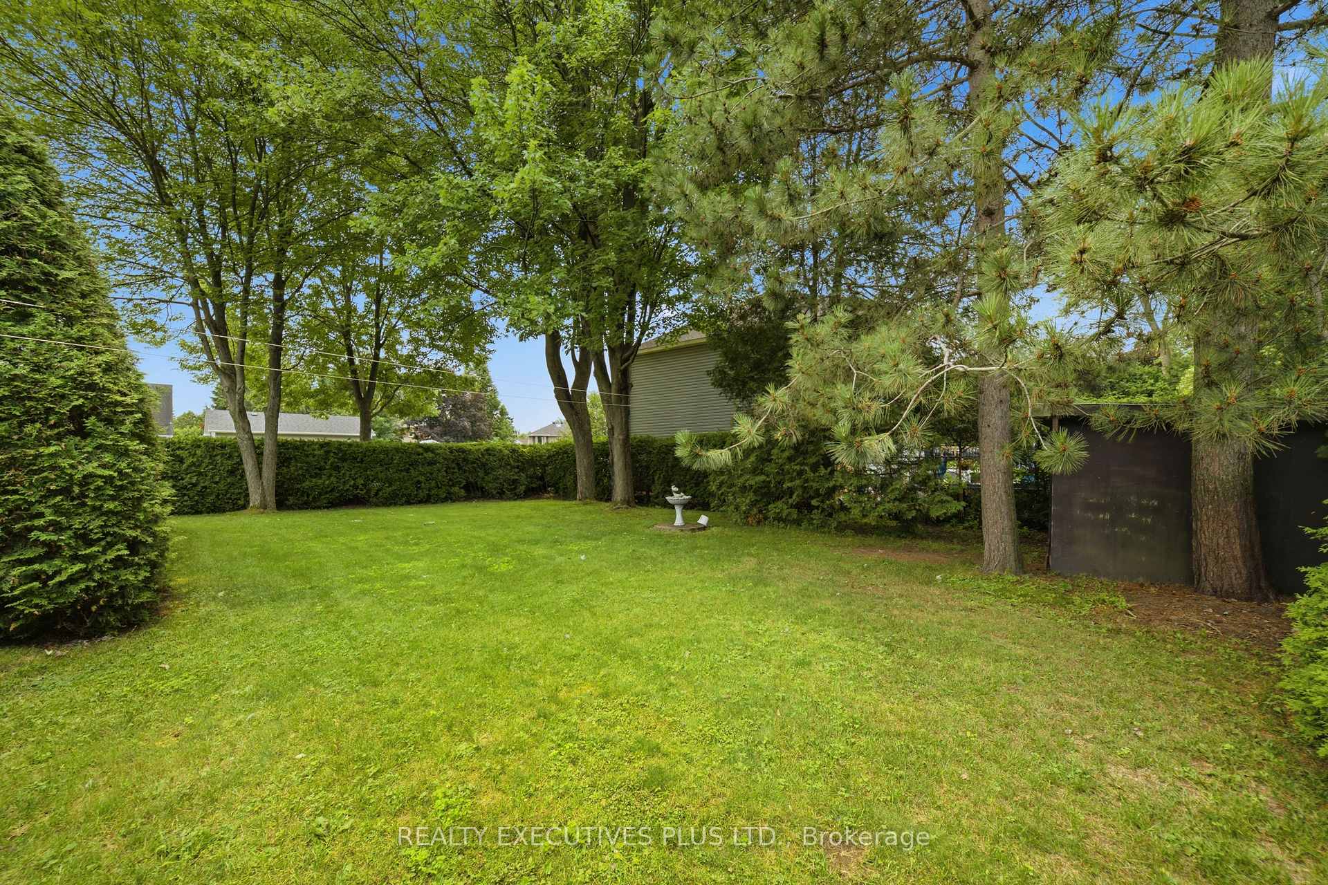 Photo 43 of 2593 Cleroux Crescent, Ottawa, Blackburn Hamlet (South) — HOMEH