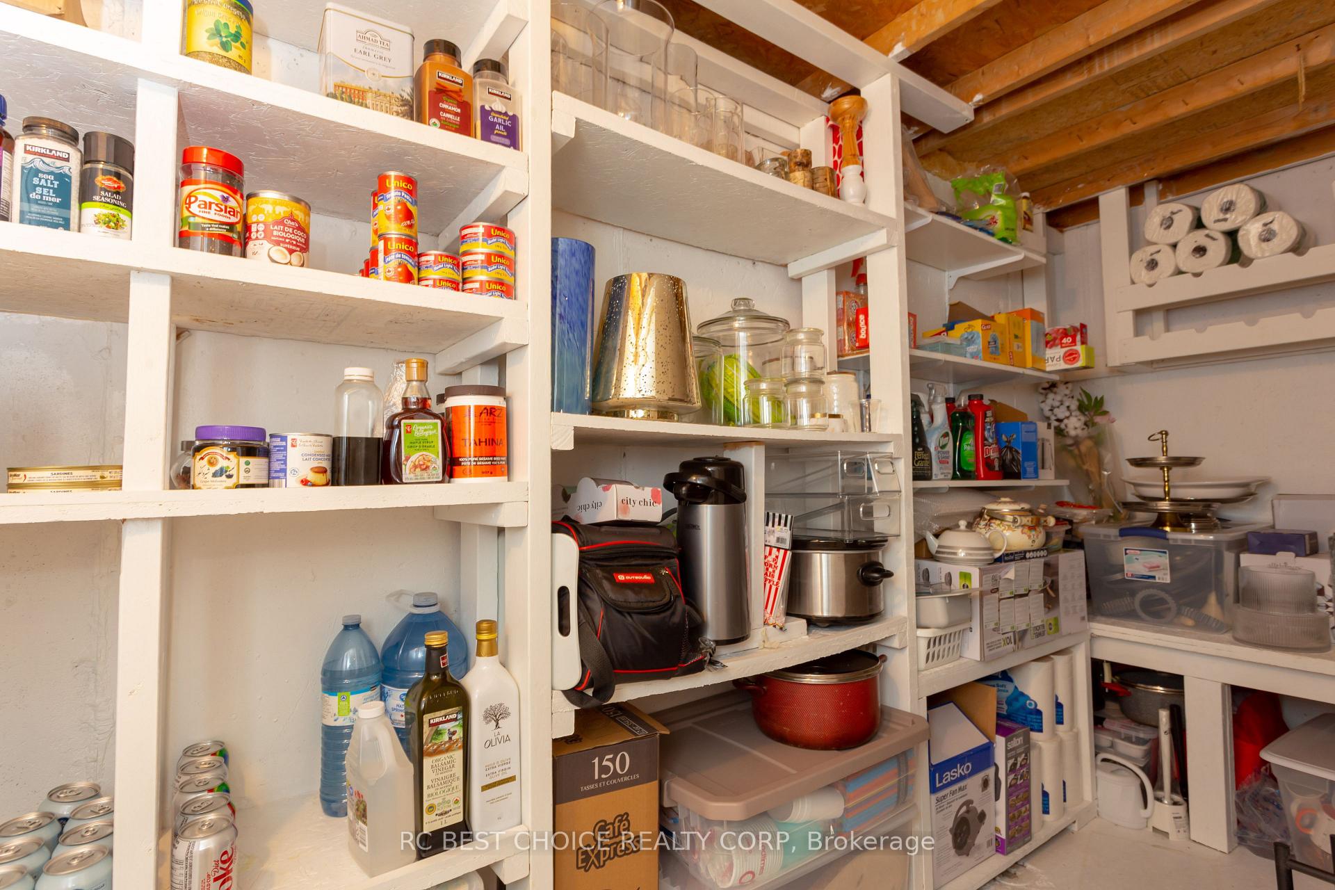 Photo 20 of 68 Carron Avenue, Vaughan, Maple — HOMEH