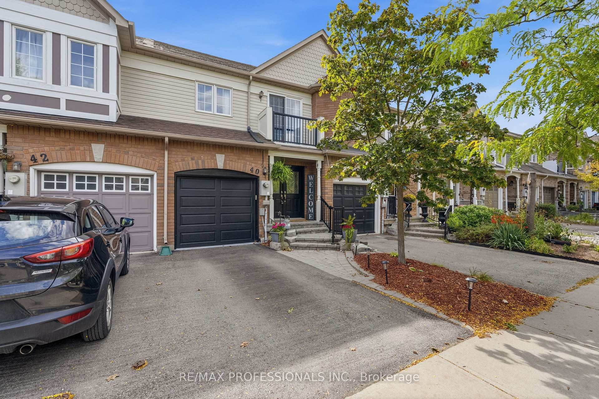 Front of 40 Dominion Gardens Drive