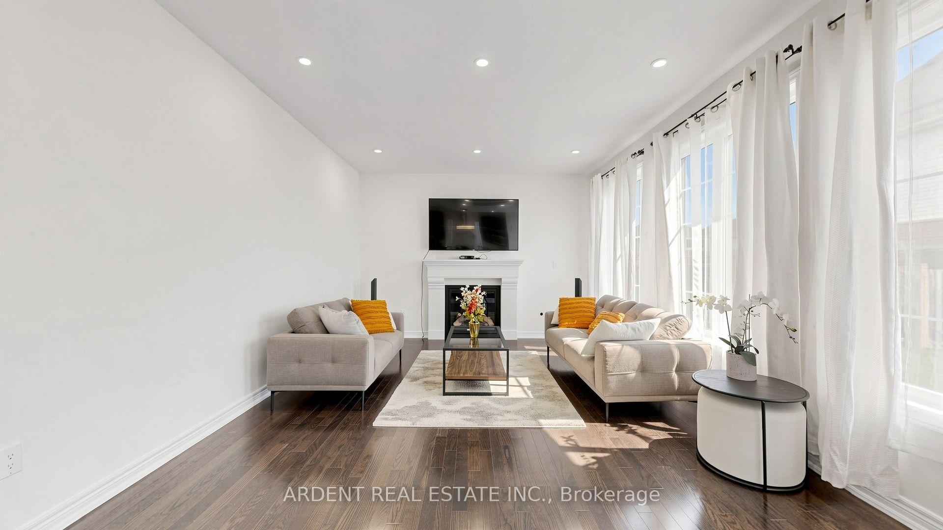 Photo 12 of 11 Sunset Way, Thorold, Rolling Meadows — HOMEH