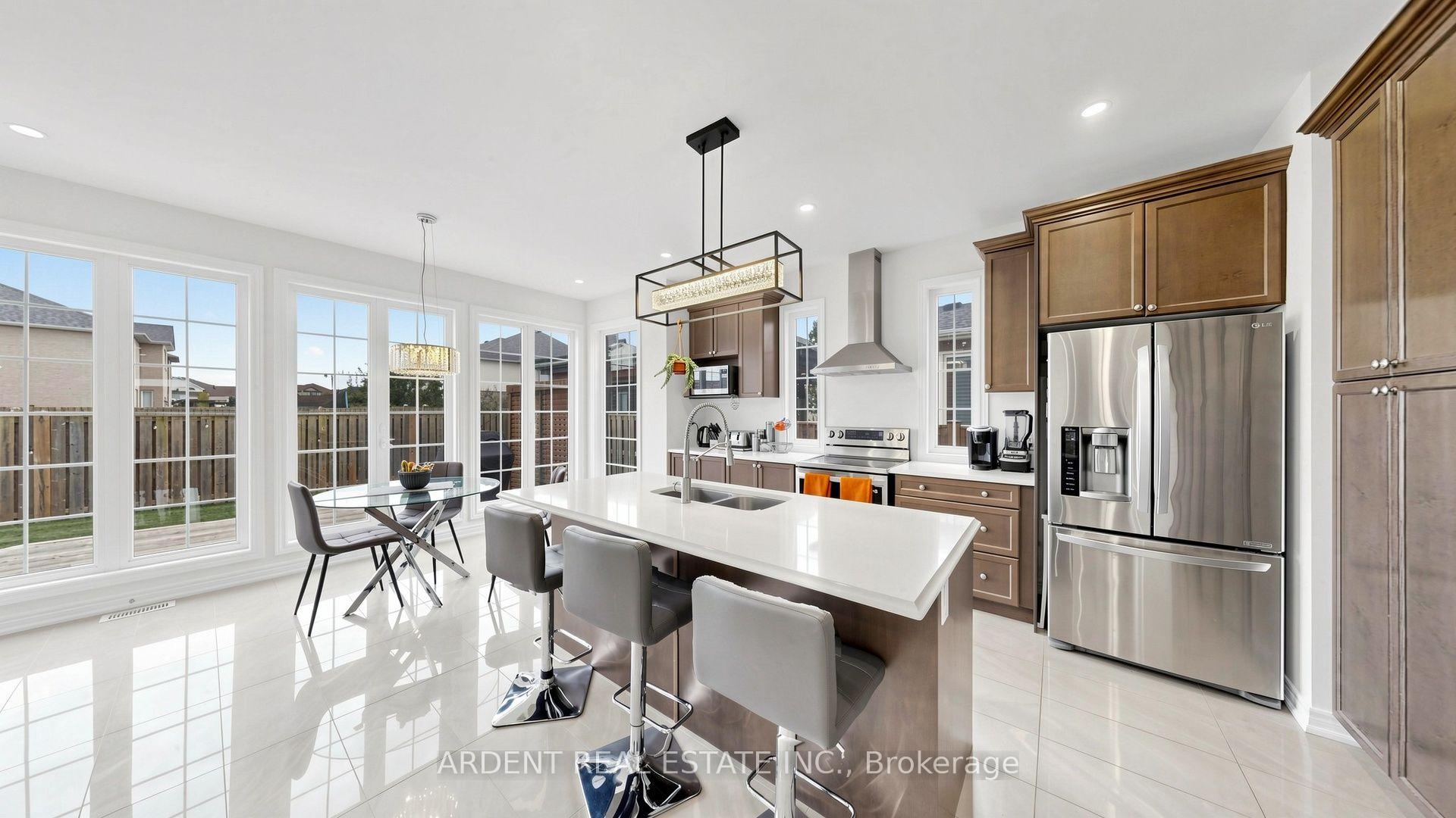 Photo 17 of 11 Sunset Way, Thorold, Rolling Meadows — HOMEH