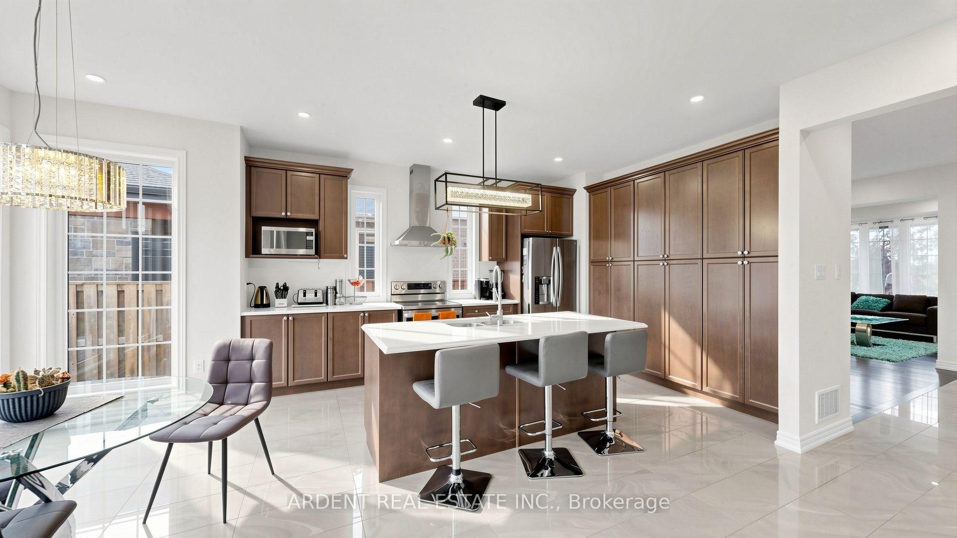 Photo 18 of 11 Sunset Way, Thorold, Rolling Meadows — HOMEH