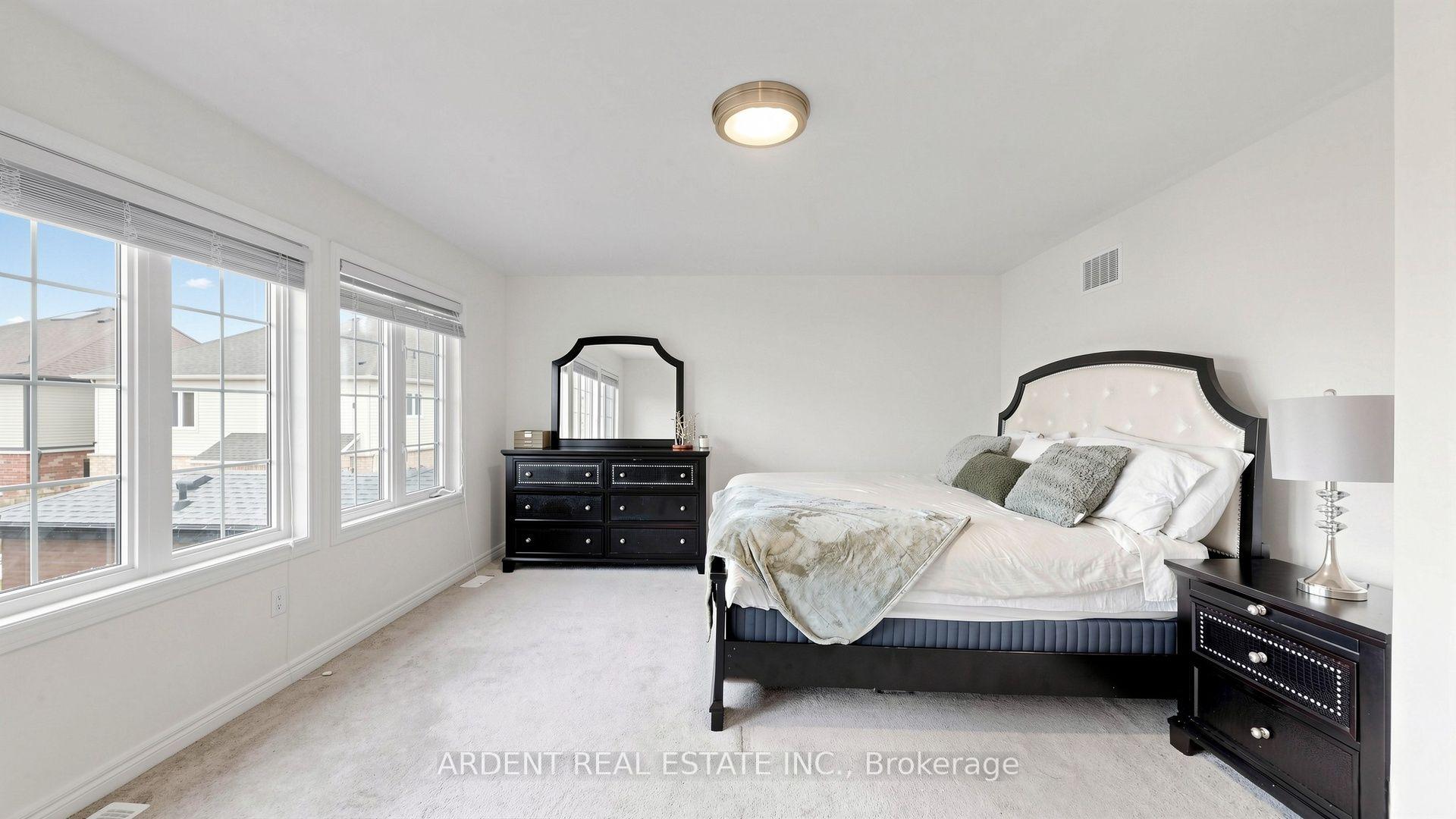 Photo 29 of 11 Sunset Way, Thorold, Rolling Meadows — HOMEH