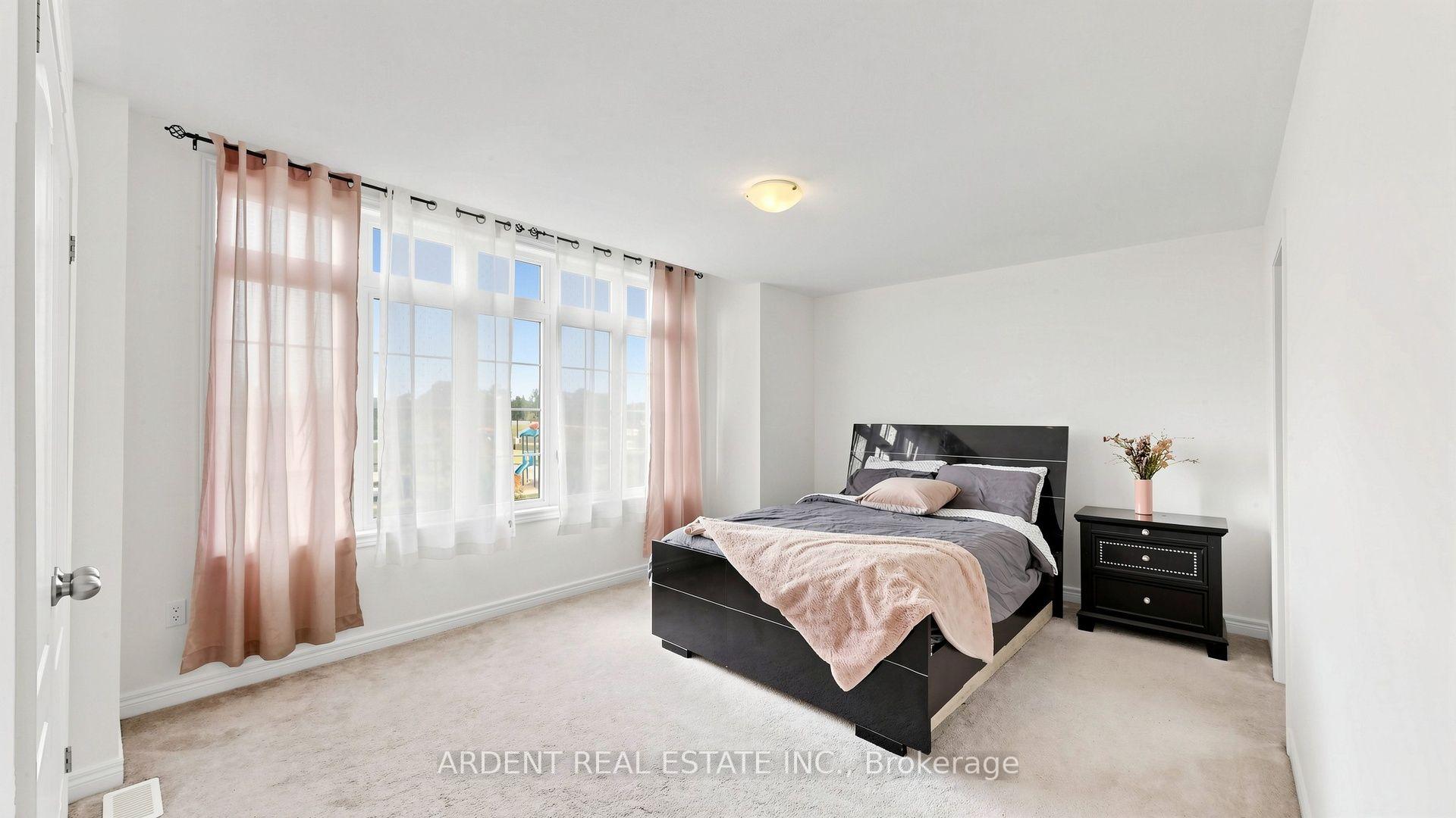 Photo 32 of 11 Sunset Way, Thorold, Rolling Meadows — HOMEH