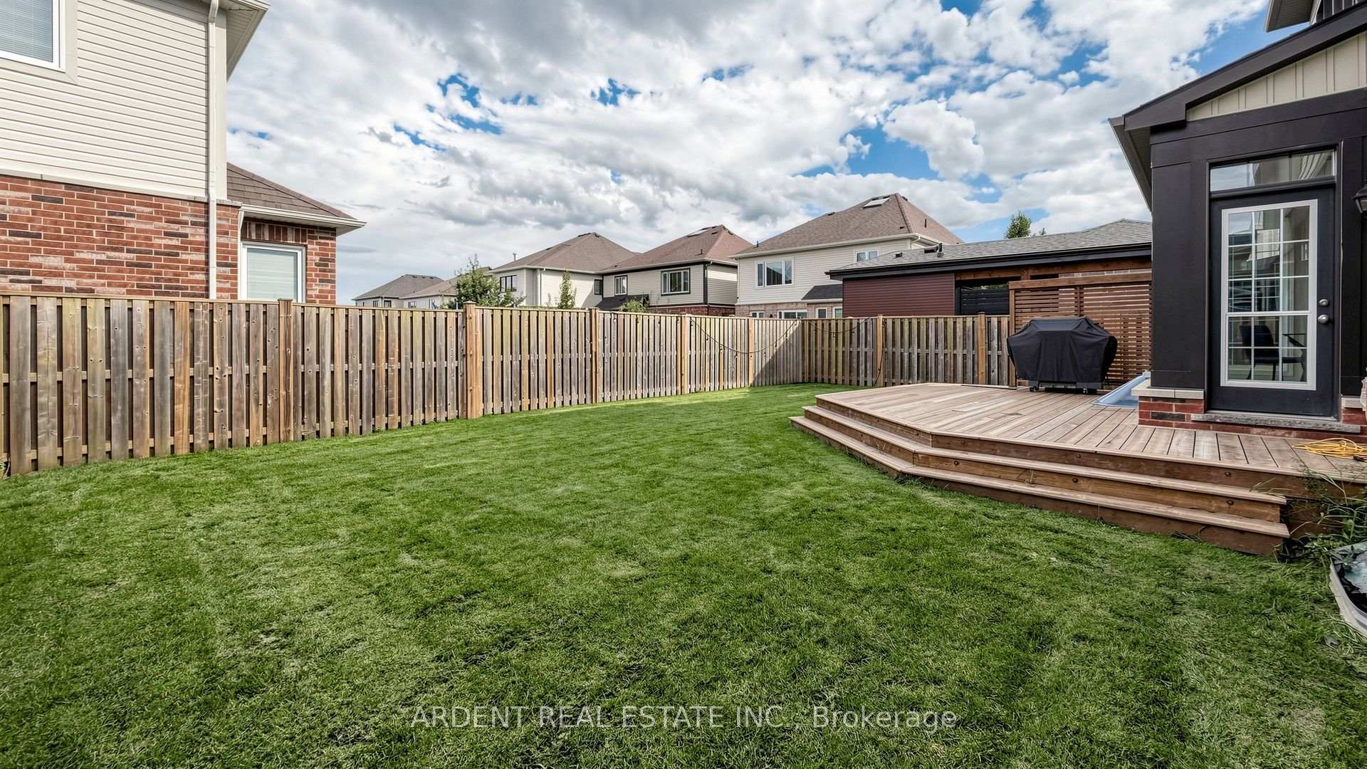 Photo 50 of 11 Sunset Way, Thorold, Rolling Meadows — HOMEH
