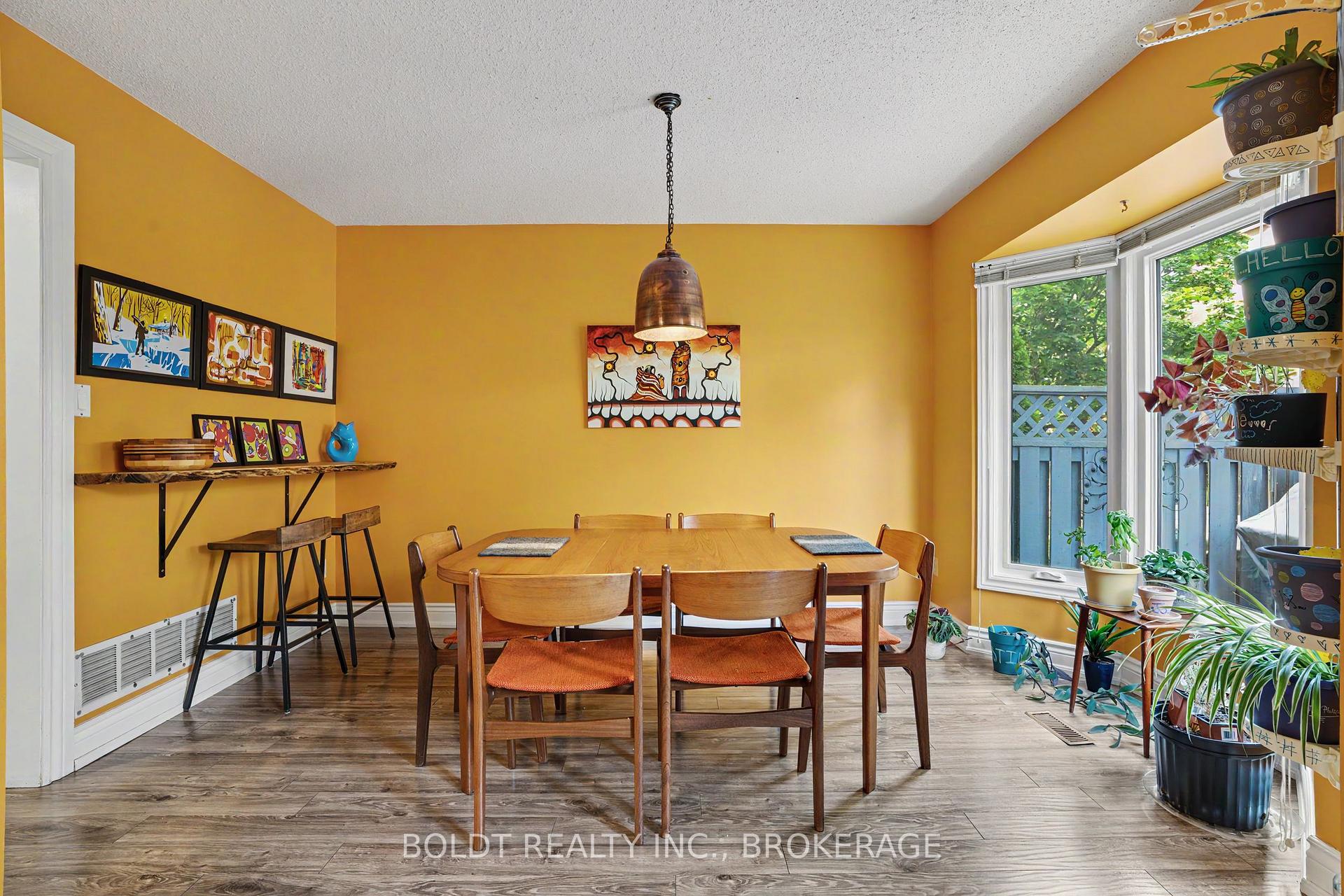 Photo 12 of Unit 12, 7 Davidson Boulevard, Hamilton, Dundas — HOMEH