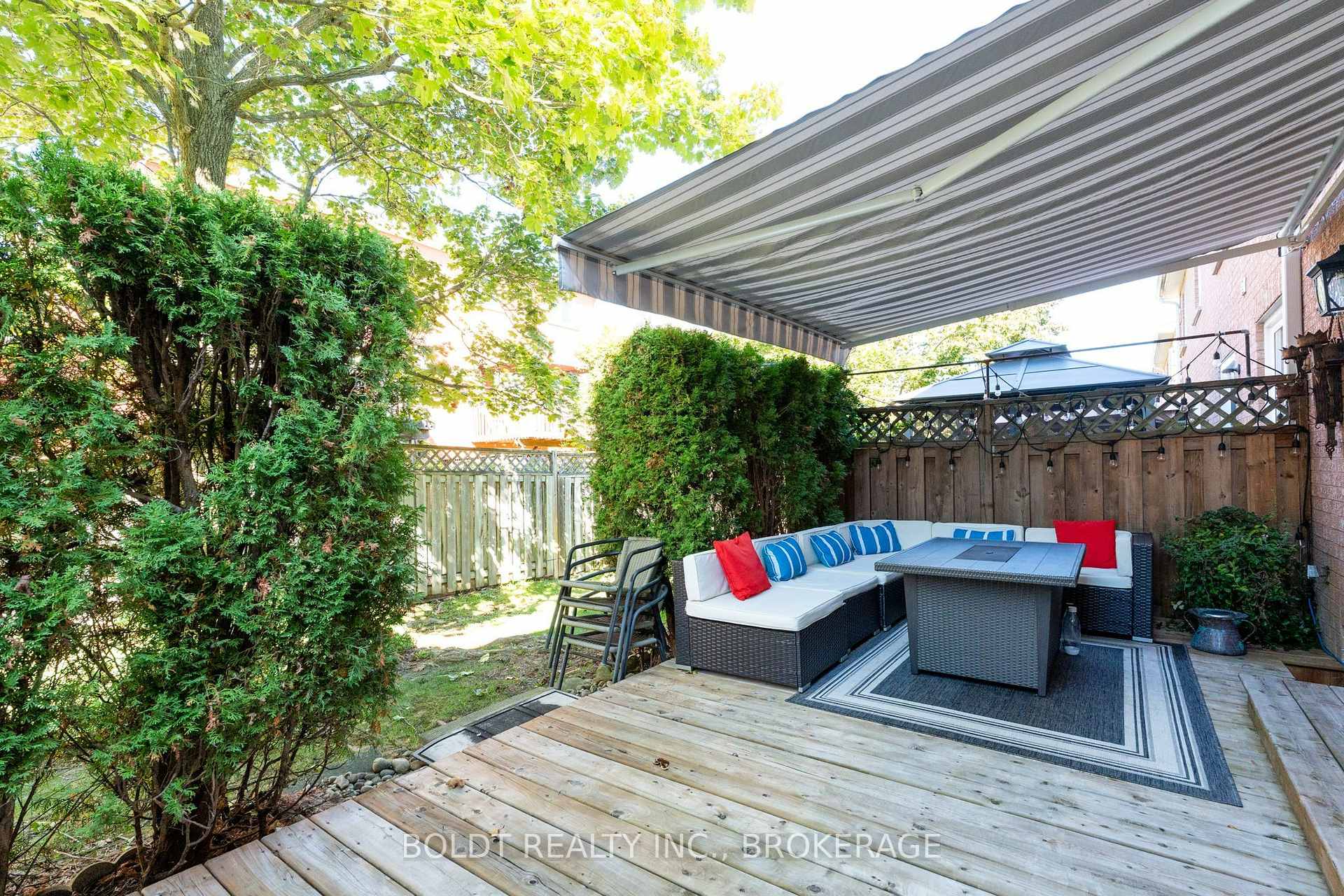 Photo 37 of Unit 12, 7 Davidson Boulevard, Hamilton, Dundas — HOMEH