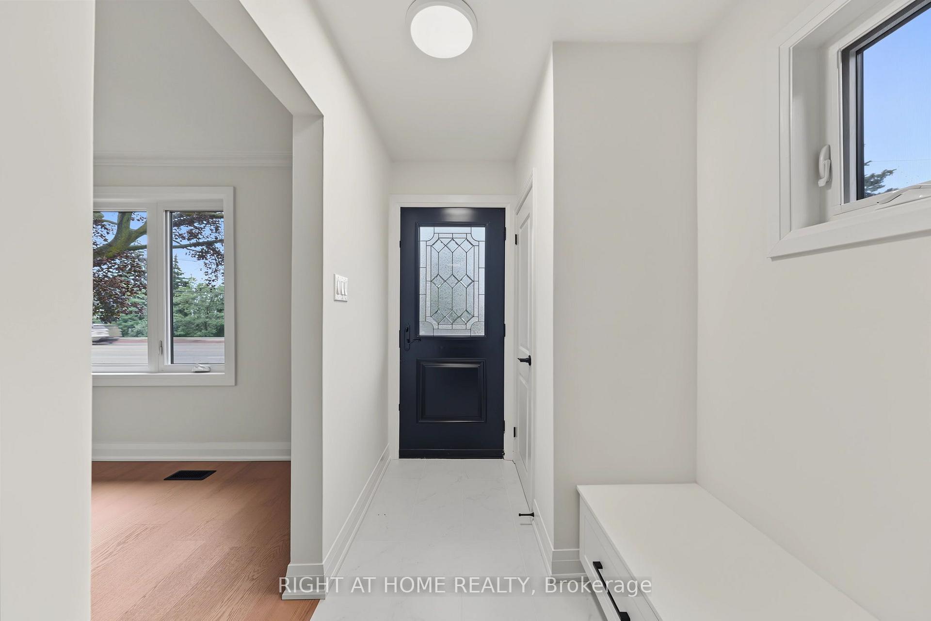 Photo 4 of 1008 Kennedy Road, Scarborough, Dorset Park — HOMEH