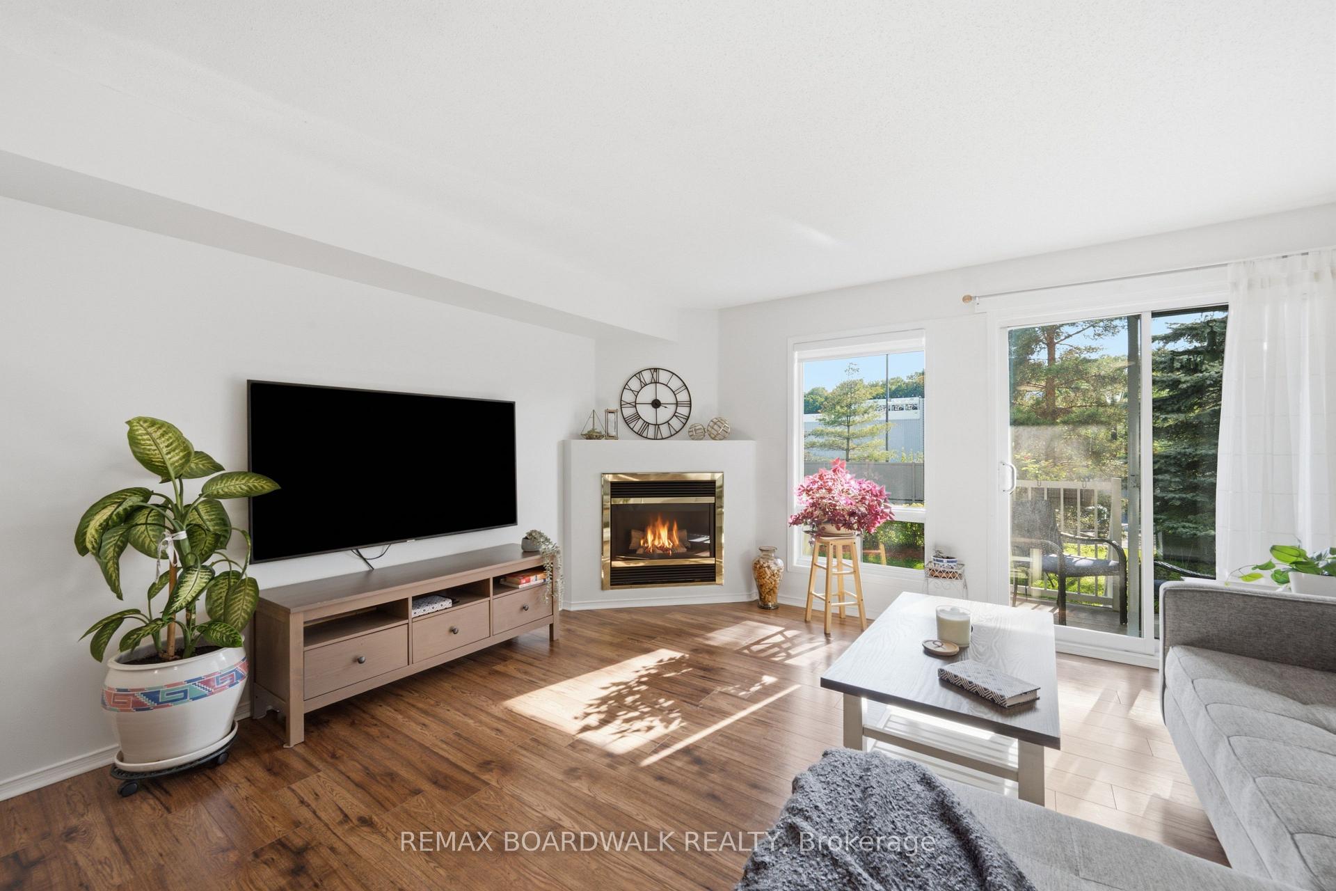 Photo 16 of Unit 20, 316 Cresthaven Drive, Ottawa, Barrhaven East — HOMEH