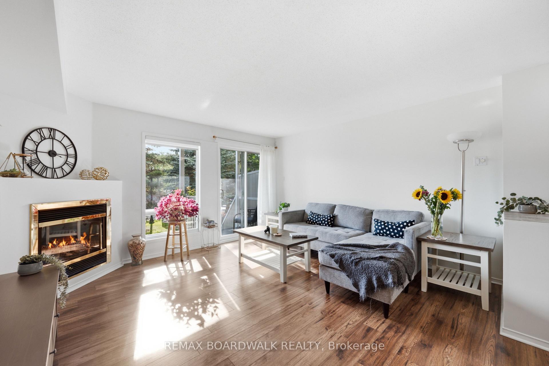 Photo 18 of Unit 20, 316 Cresthaven Drive, Ottawa, Barrhaven East — HOMEH