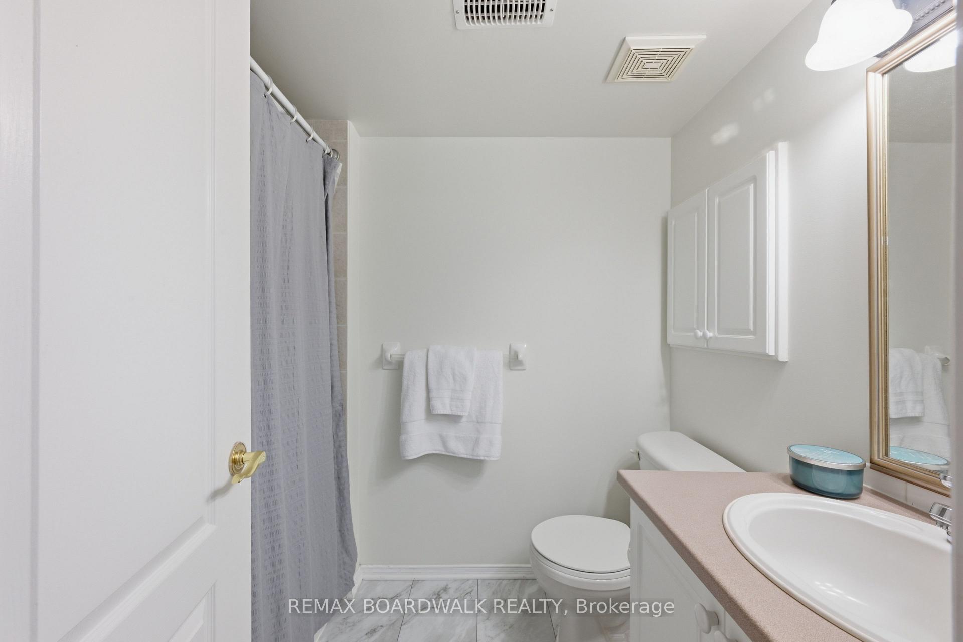 Photo 35 of Unit 20, 316 Cresthaven Drive, Ottawa, Barrhaven East — HOMEH