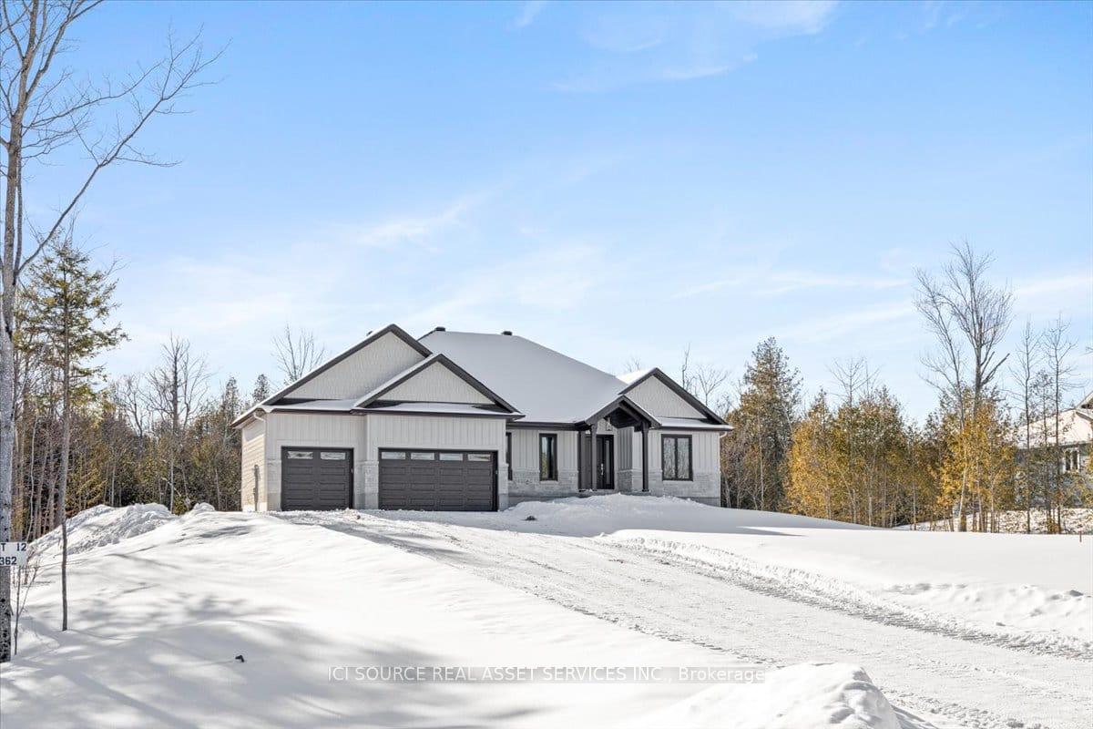 Photo 3 of 362 McEwen's Mill Drive, Beckwith, Beckwith Twp — HOMEH