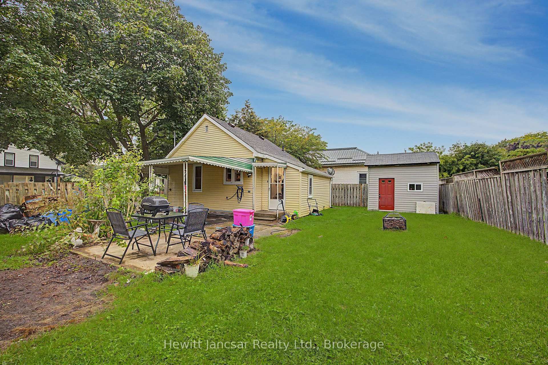 Photo 5 of 27 Chestnut Street W, Aylmer — HOMEH