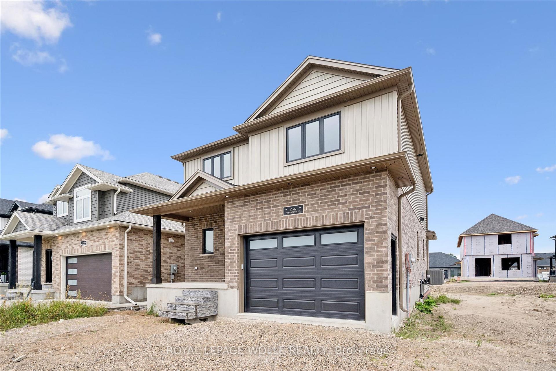 Photo 3 of 44 Weymouth Street, Woolwich, Confederation Heights — HOMEH
