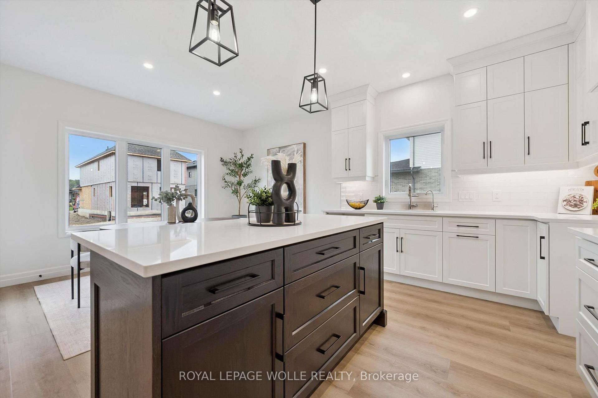 Photo 17 of 44 Weymouth Street, Woolwich, Confederation Heights — HOMEH