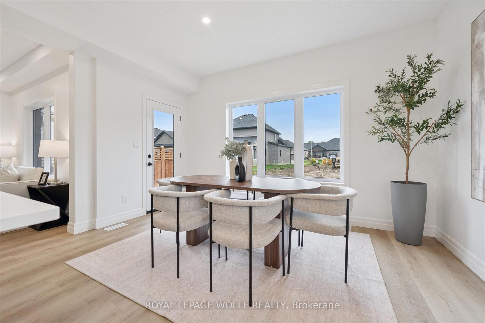 Photo 19 of 44 Weymouth Street, Woolwich, Confederation Heights — HOMEH
