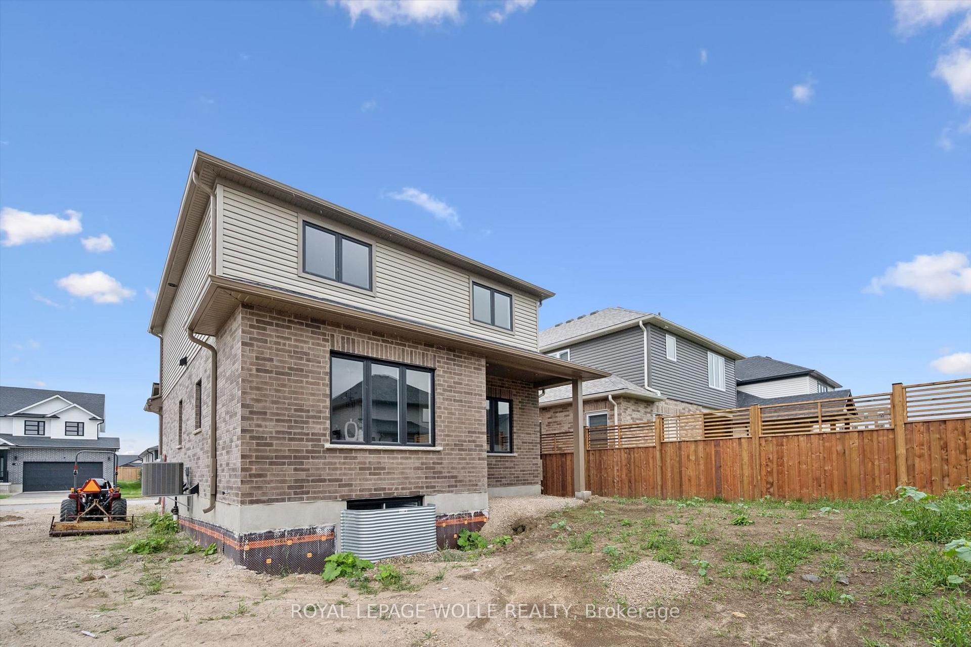 Photo 38 of 44 Weymouth Street, Woolwich, Confederation Heights — HOMEH