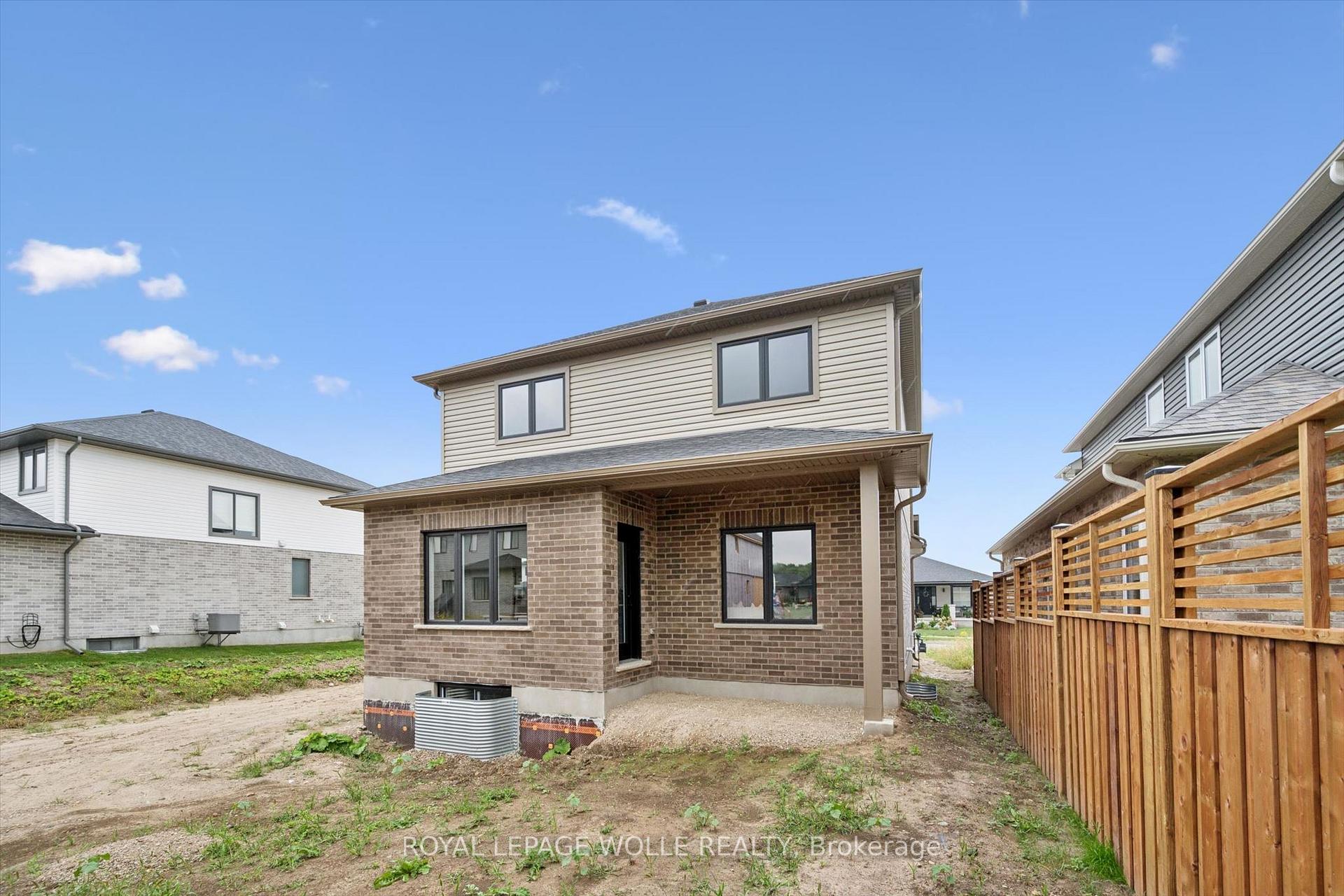 Photo 39 of 44 Weymouth Street, Woolwich, Confederation Heights — HOMEH