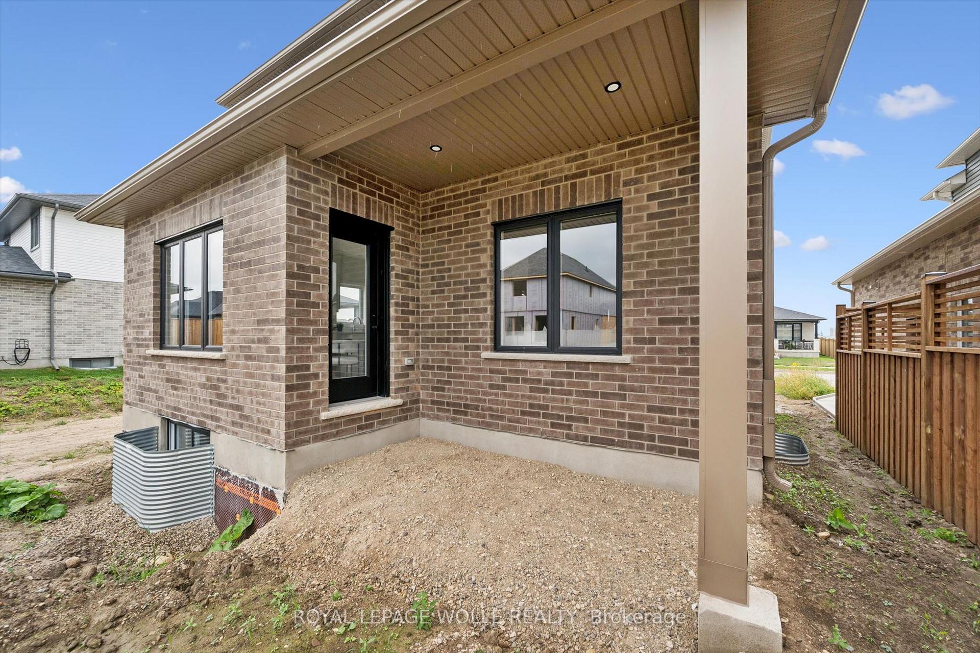 Photo 43 of 44 Weymouth Street, Woolwich, Confederation Heights — HOMEH