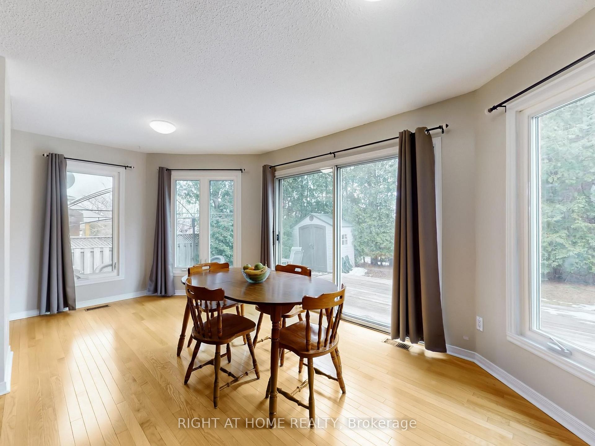Photo 12 of 531 Steeple Hill, Pickering, Woodlands — HOMEH