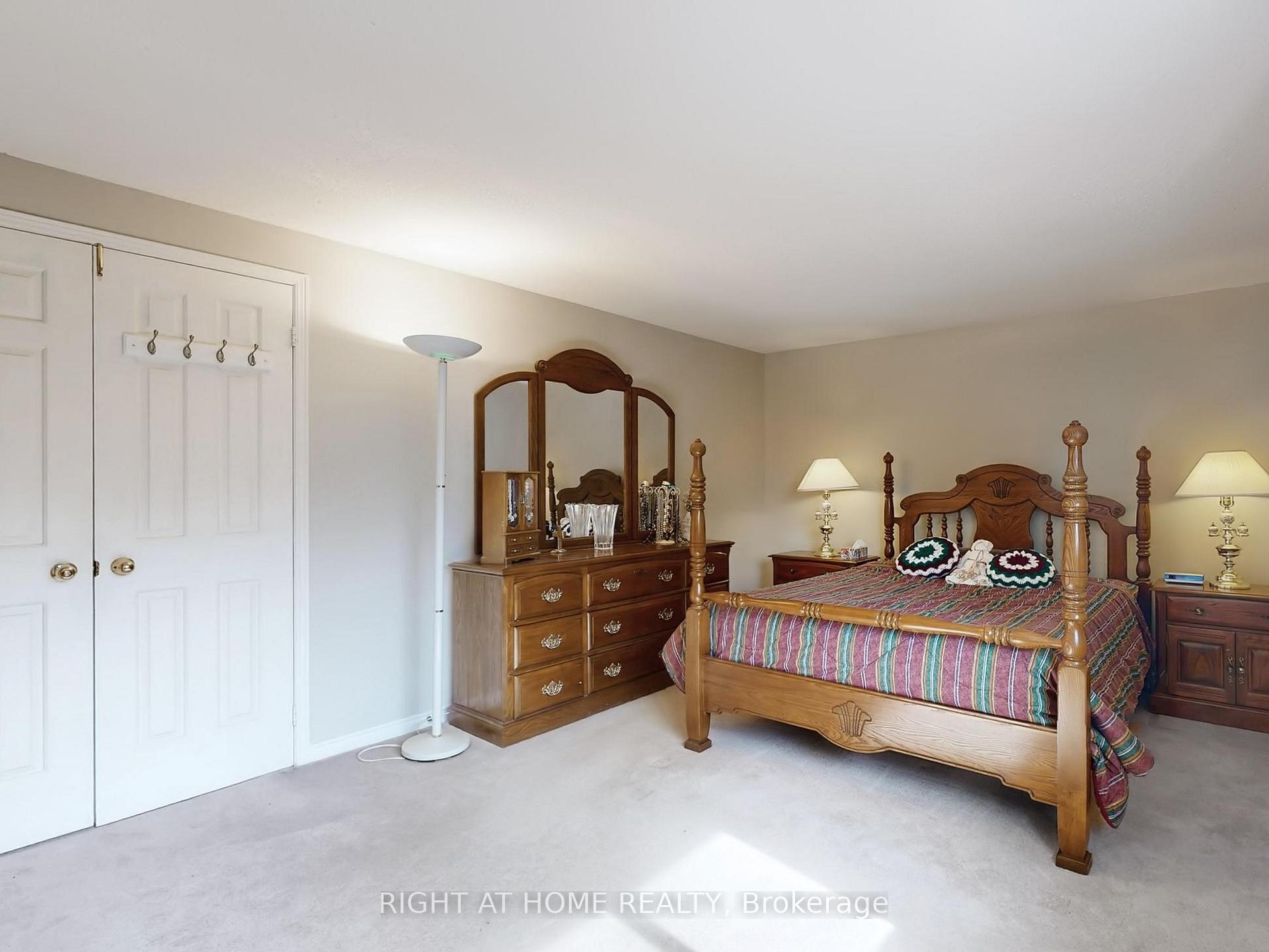 Photo 18 of 531 Steeple Hill, Pickering, Woodlands — HOMEH