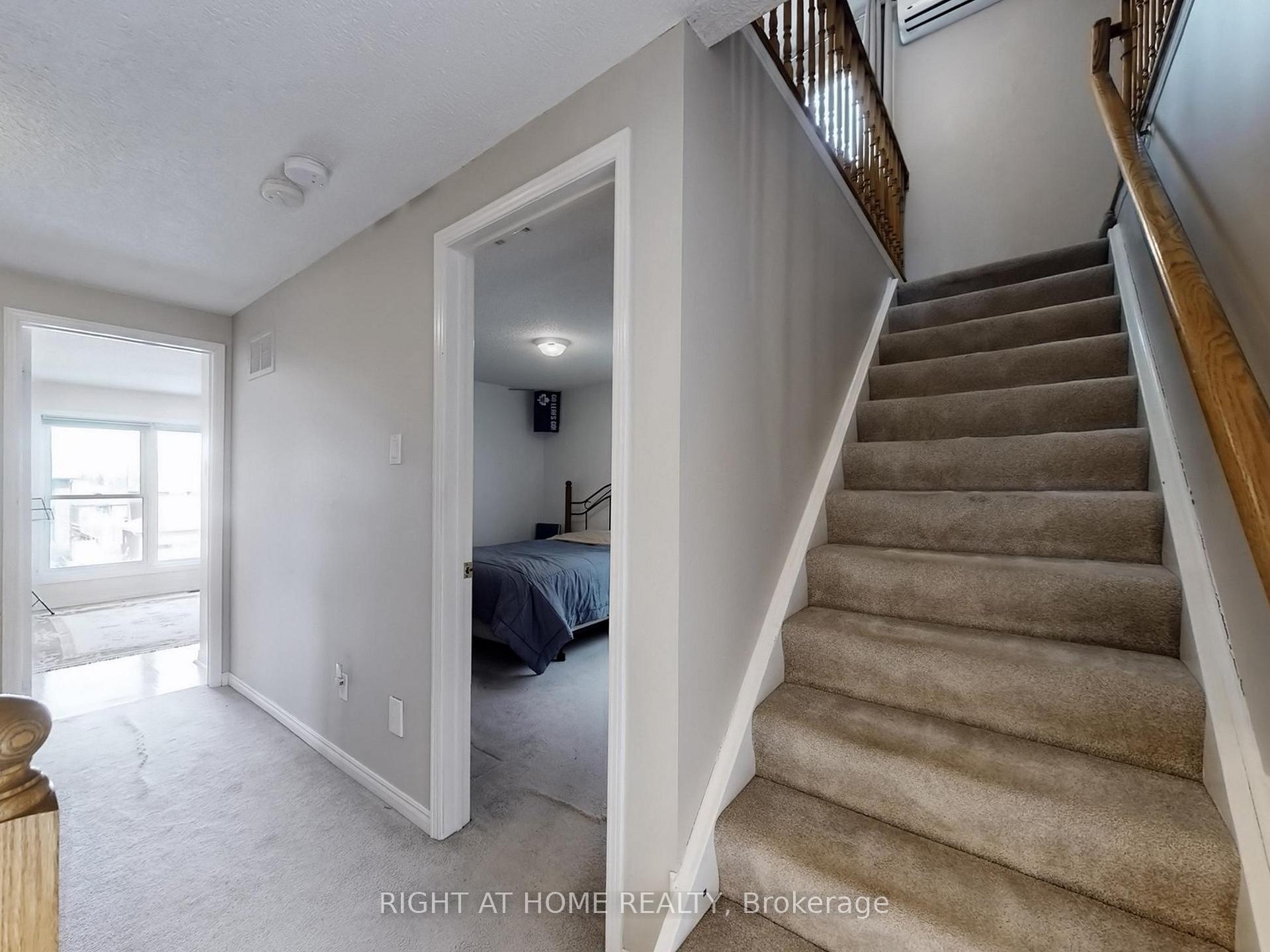 Photo 23 of 531 Steeple Hill, Pickering, Woodlands — HOMEH