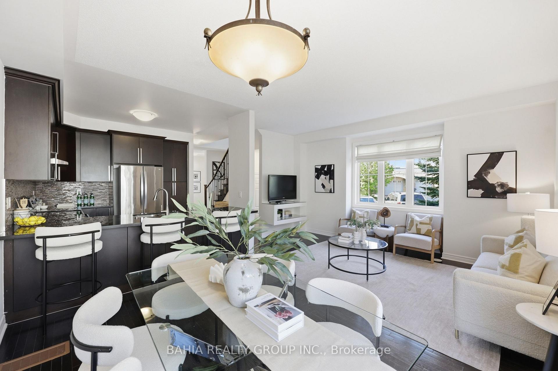 Photo 11 of Unit 69, 55 Cedar Lake Crescent, Brampton, Bram West — HOMEH