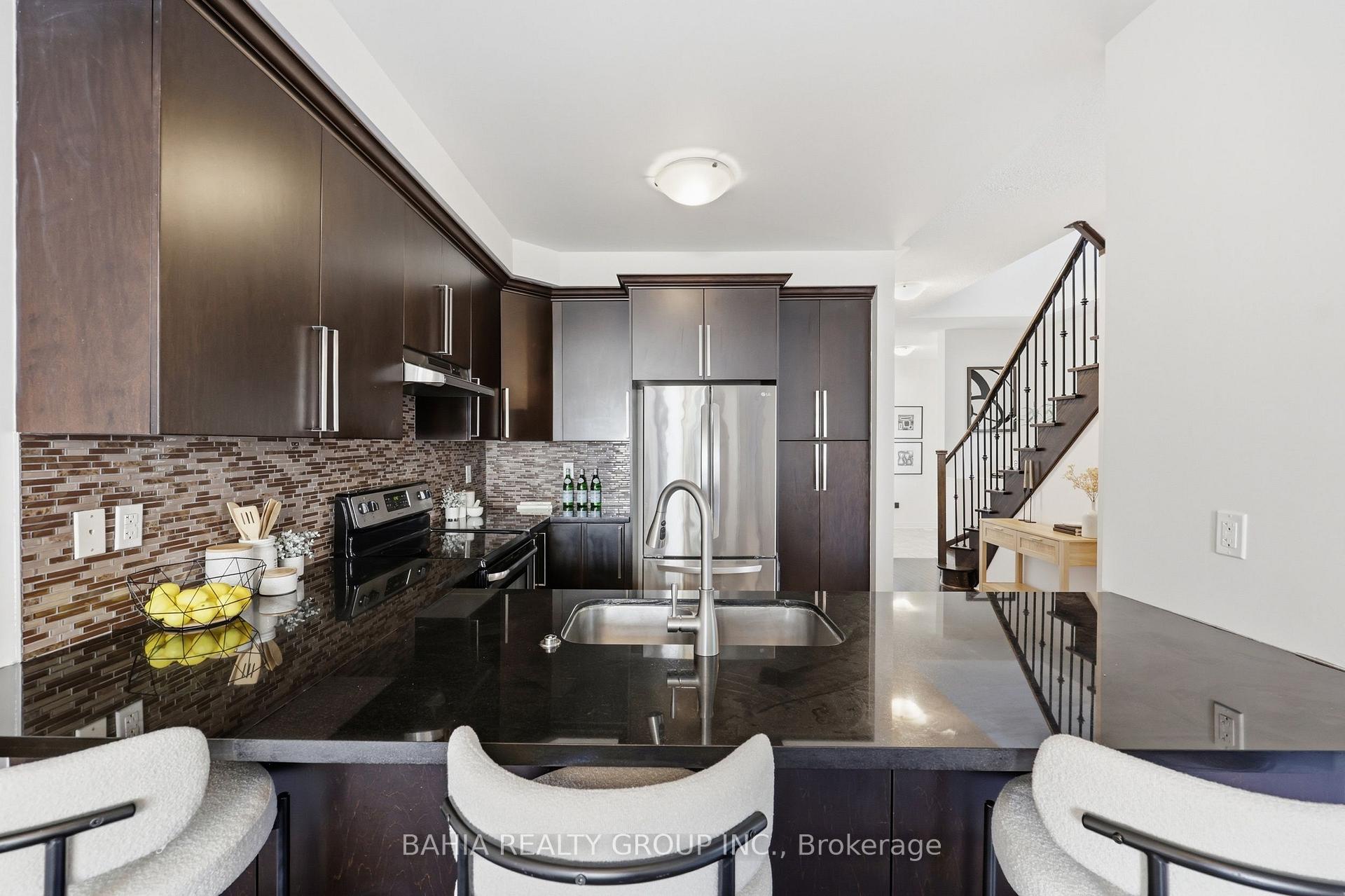 Photo 16 of Unit 69, 55 Cedar Lake Crescent, Brampton, Bram West — HOMEH