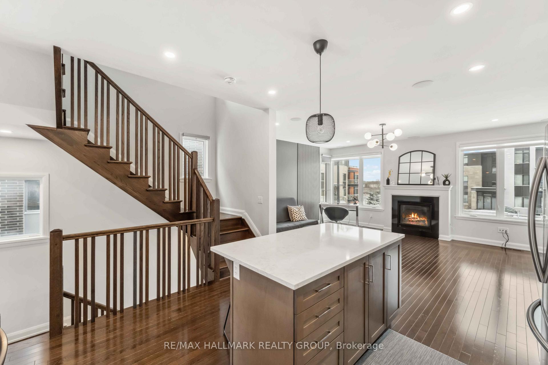 Photo 6 of 167 Boundstone Way, Ottawa, Kanata - Kanata Lakes/Heritage Hills — HOMEH