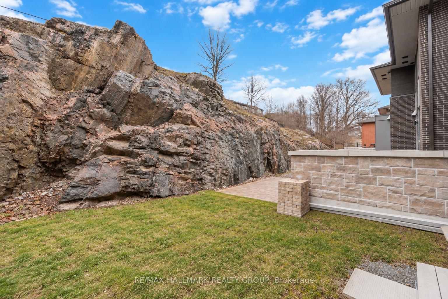Photo 24 of 167 Boundstone Way, Ottawa, Kanata - Kanata Lakes/Heritage Hills — HOMEH