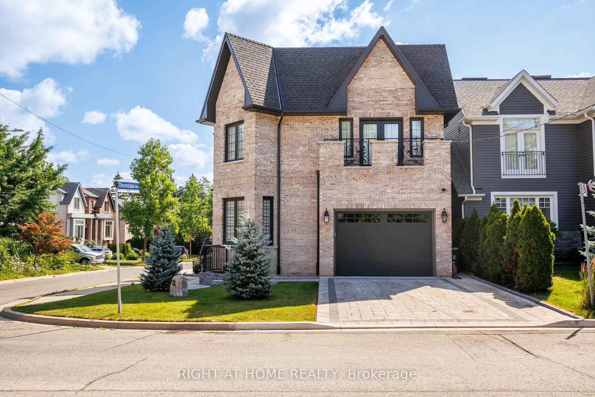 Photo 3 of 33 Thorndale Avenue, Etobicoke, Kingsway South — HOMEH