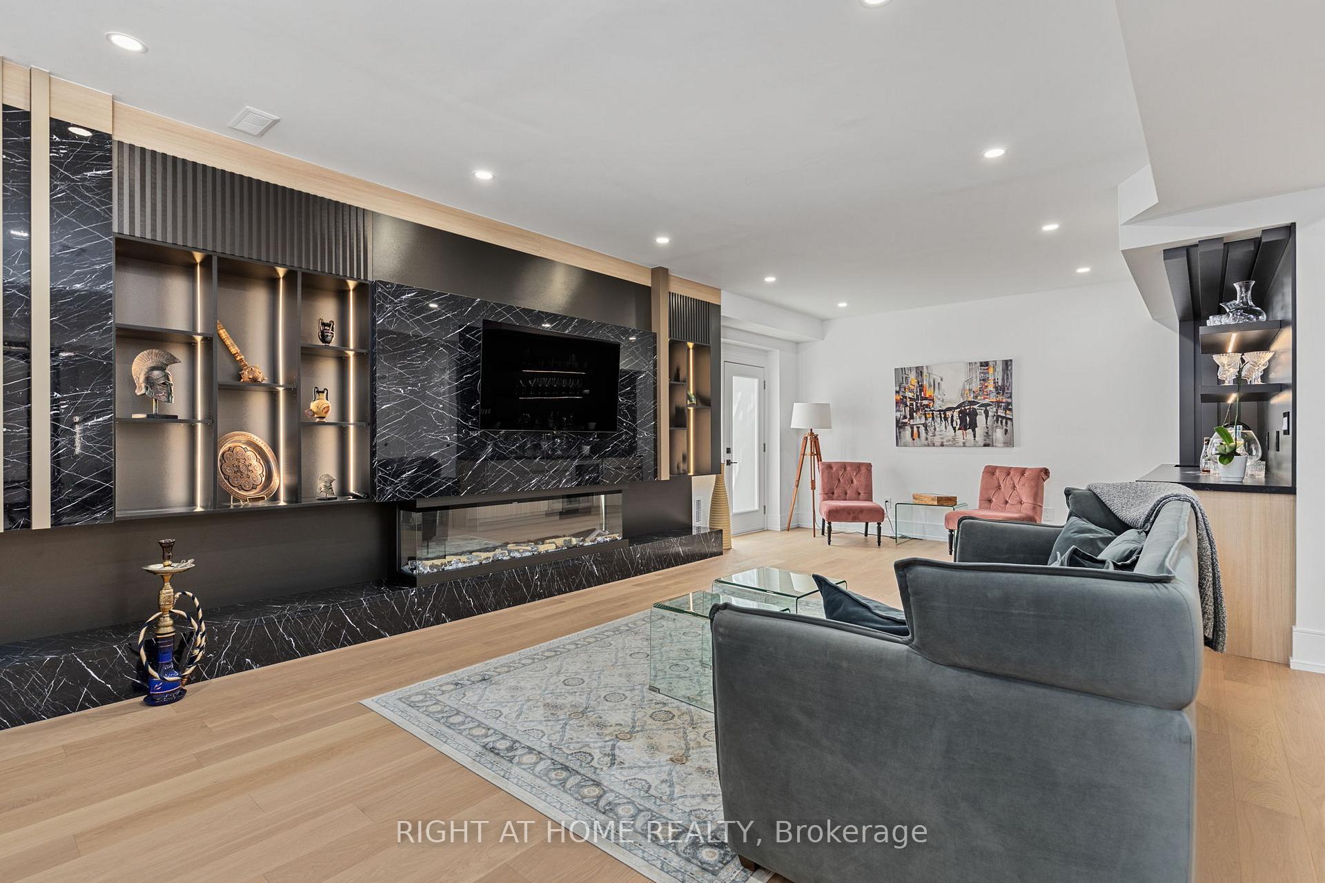 Photo 38 of 33 Thorndale Avenue, Etobicoke, Kingsway South — HOMEH