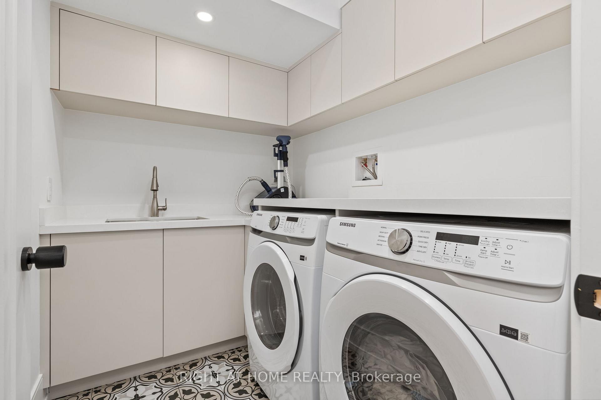 Photo 42 of 33 Thorndale Avenue, Etobicoke, Kingsway South — HOMEH