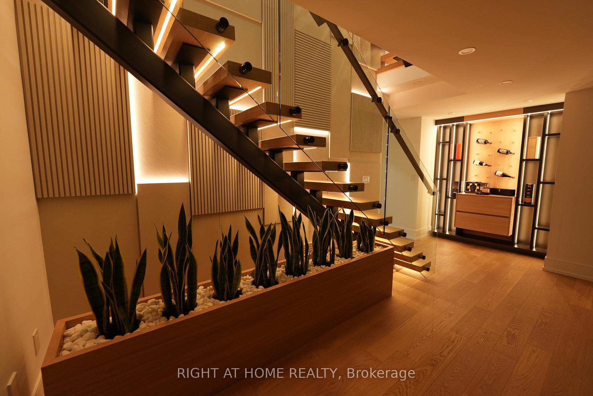 Photo 45 of 33 Thorndale Avenue, Etobicoke, Kingsway South — HOMEH