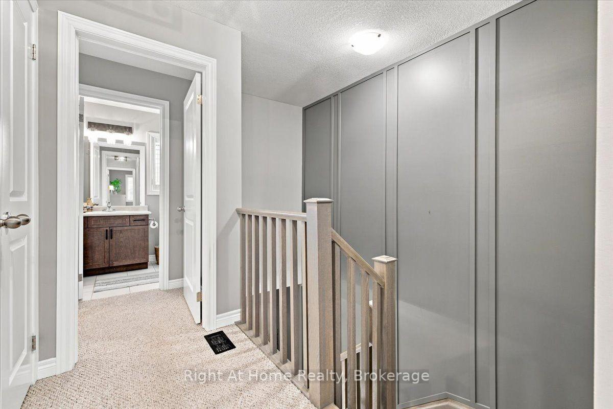 Photo 18 of 66 Foothills Lane, Hamilton, Stoney Creek — HOMEH