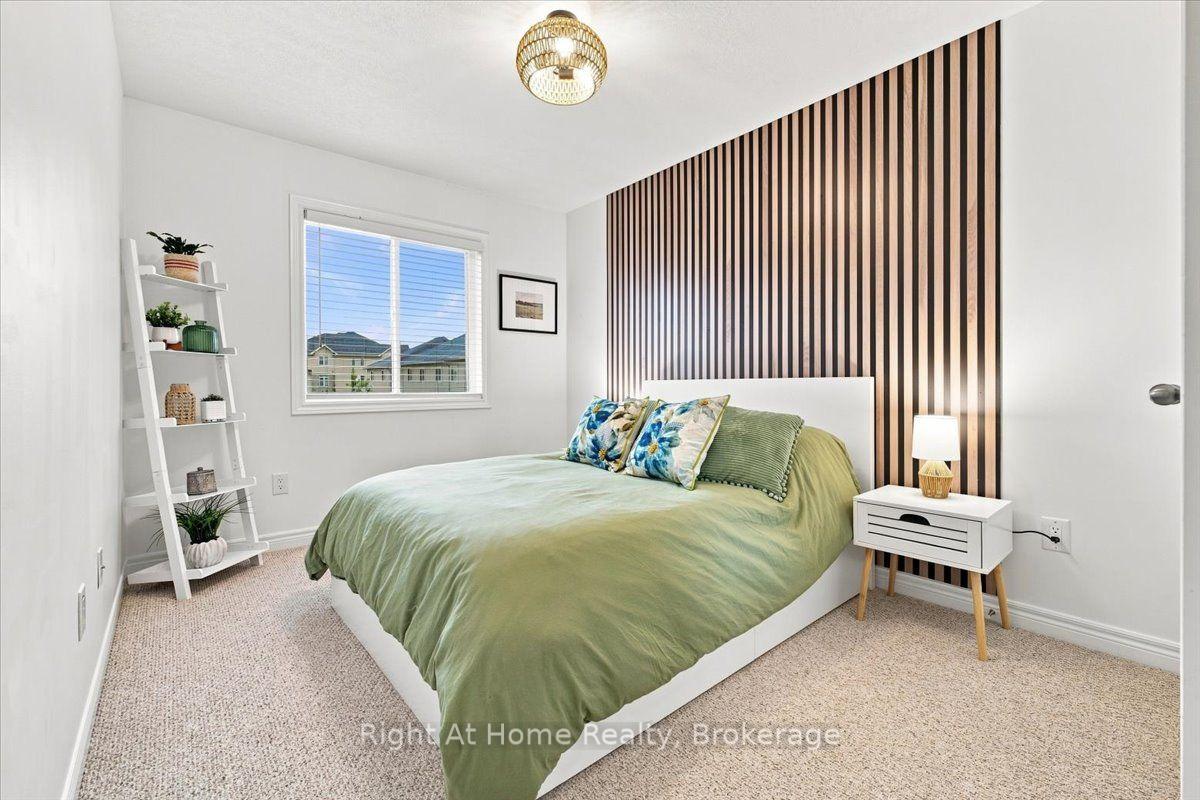 Photo 24 of 66 Foothills Lane, Hamilton, Stoney Creek — HOMEH