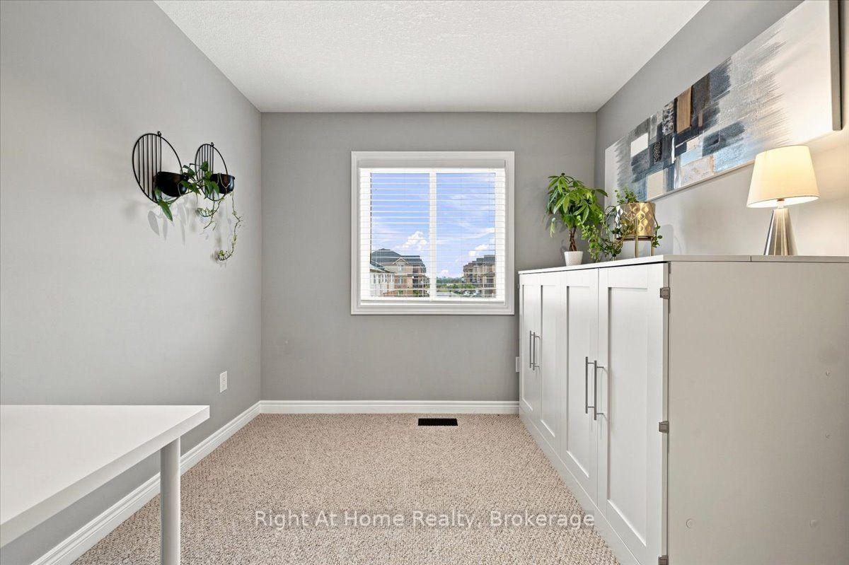 Photo 26 of 66 Foothills Lane, Hamilton, Stoney Creek — HOMEH