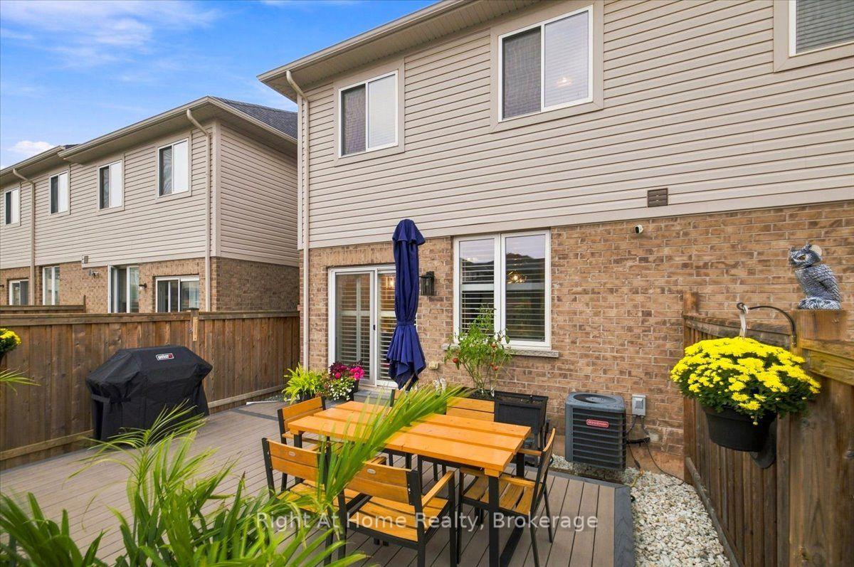 Photo 32 of 66 Foothills Lane, Hamilton, Stoney Creek — HOMEH