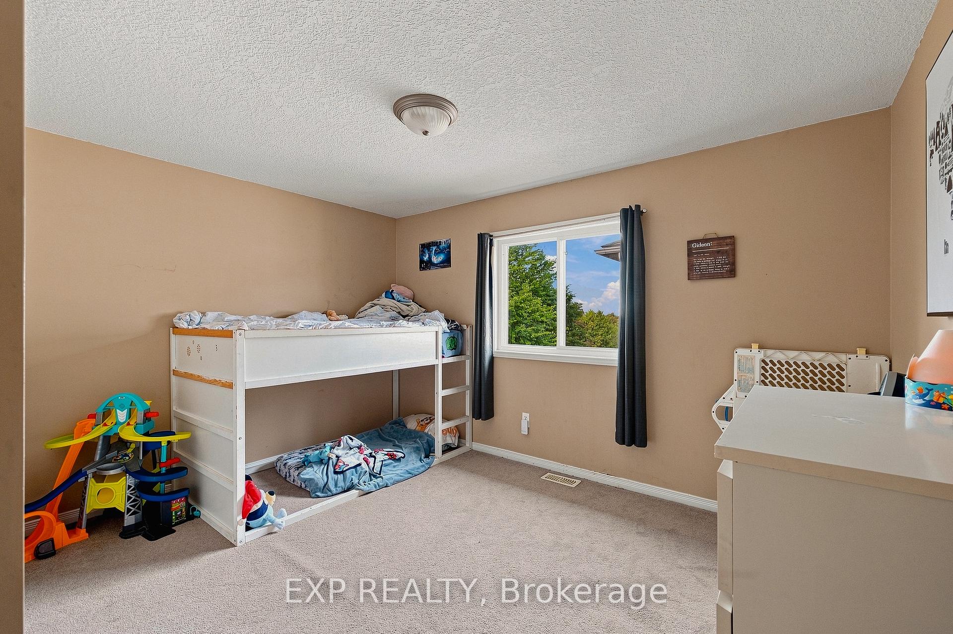 Photo 18 of 742 Rogers Road, North Perth, Listowel — HOMEH