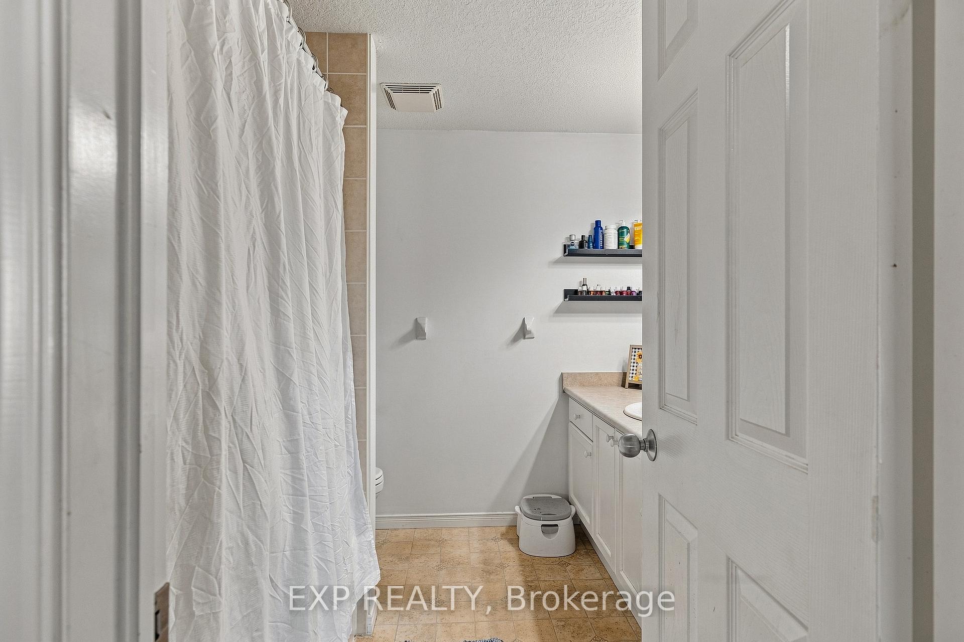 Photo 20 of 742 Rogers Road, North Perth, Listowel — HOMEH